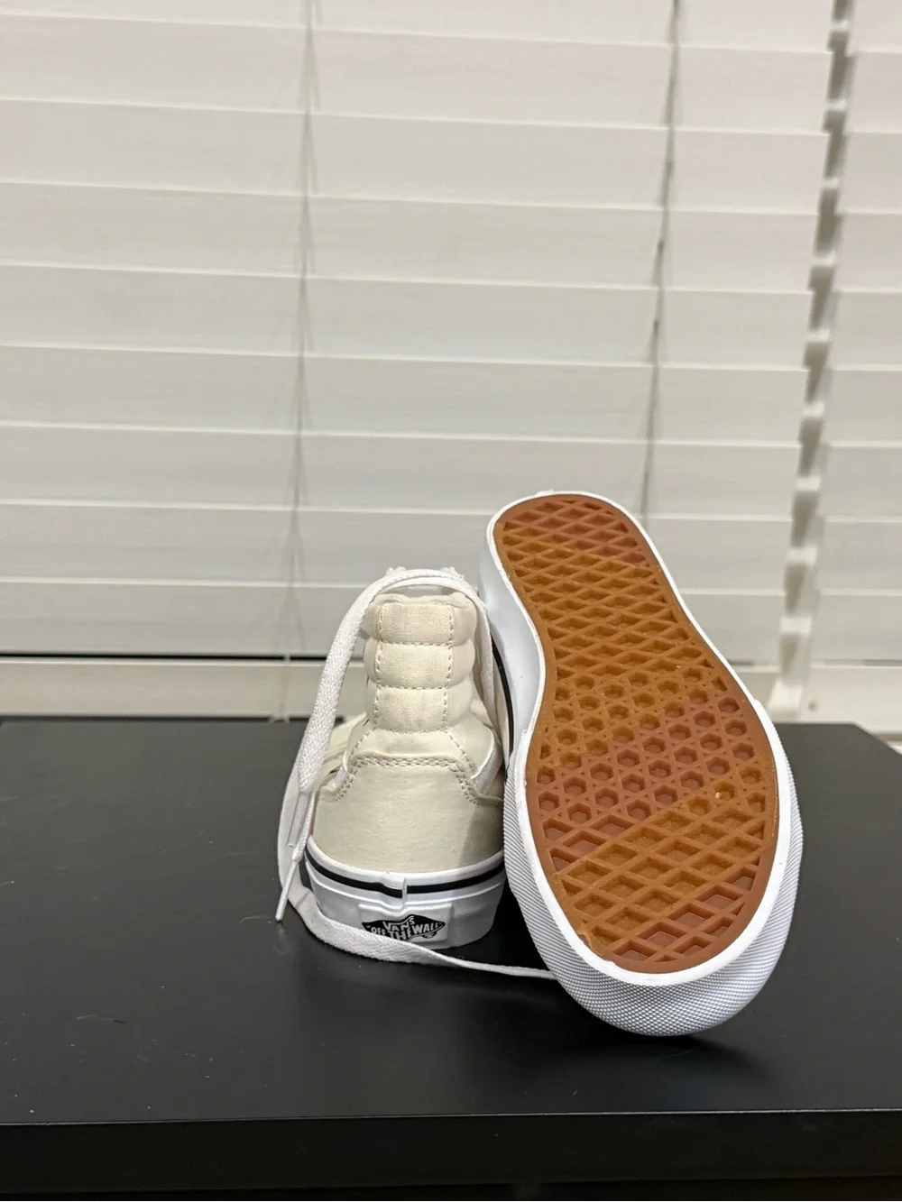 Vans Kids High-Top Sneakers in Cream with Multicolor Butterfly Embroidery